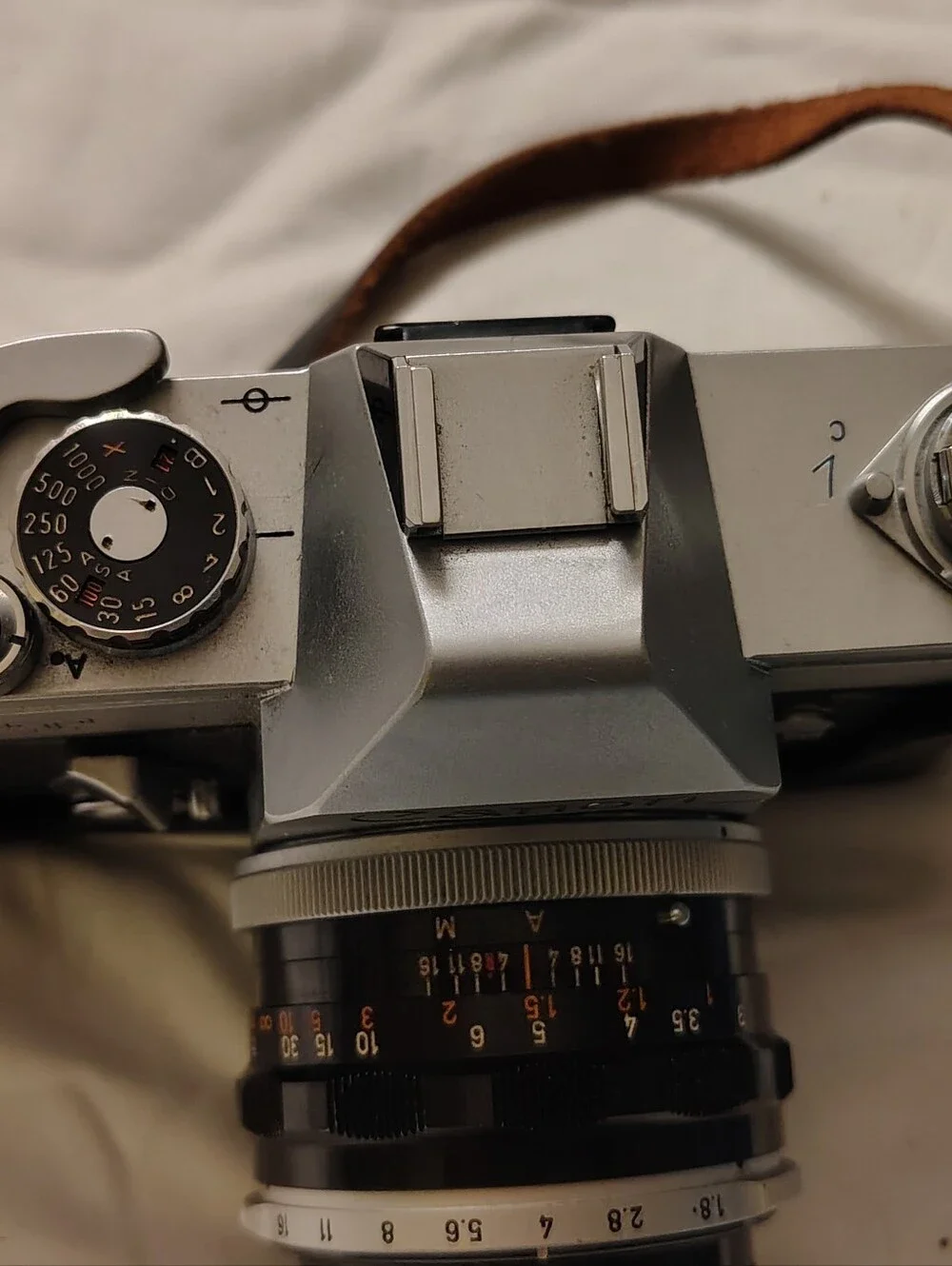 Vintage Canon FT QL 35mm SLR Film Camera with 50mm F1.8 Lens Flash and Case